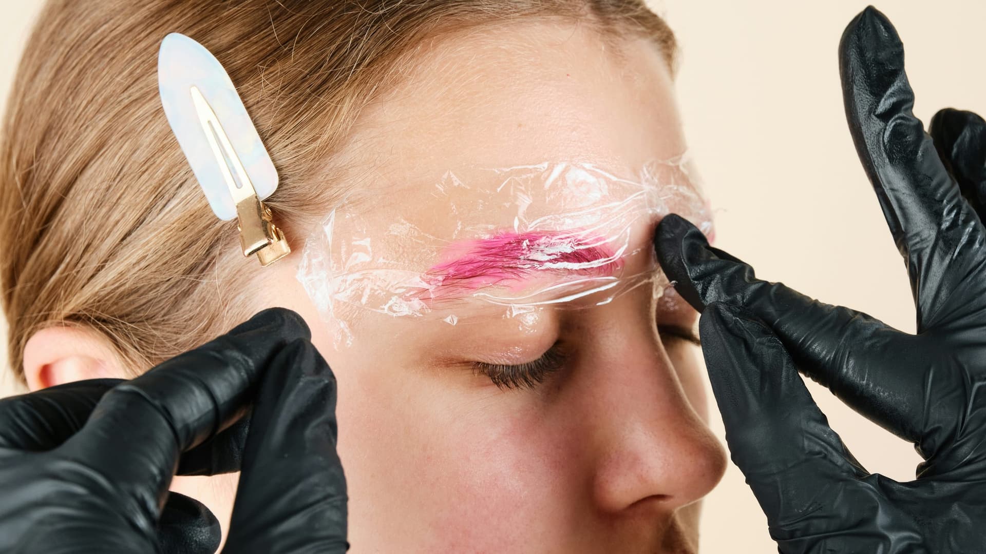 How to Handle Clients With Brow Blindness