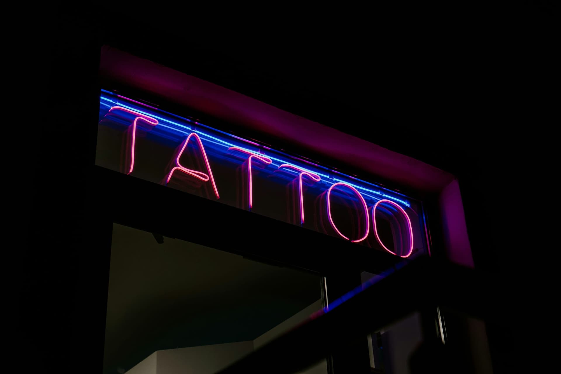 Microblading vs. Traditional Tattooing: What's the Difference?